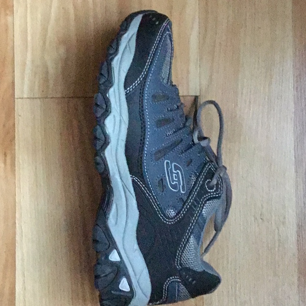 Skechers smoky foam wide fit - Picture 3 of 4